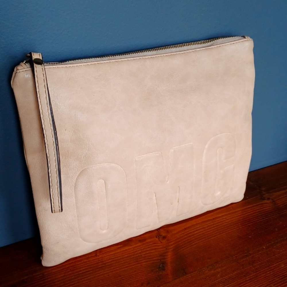 Bam forever  makeup bag